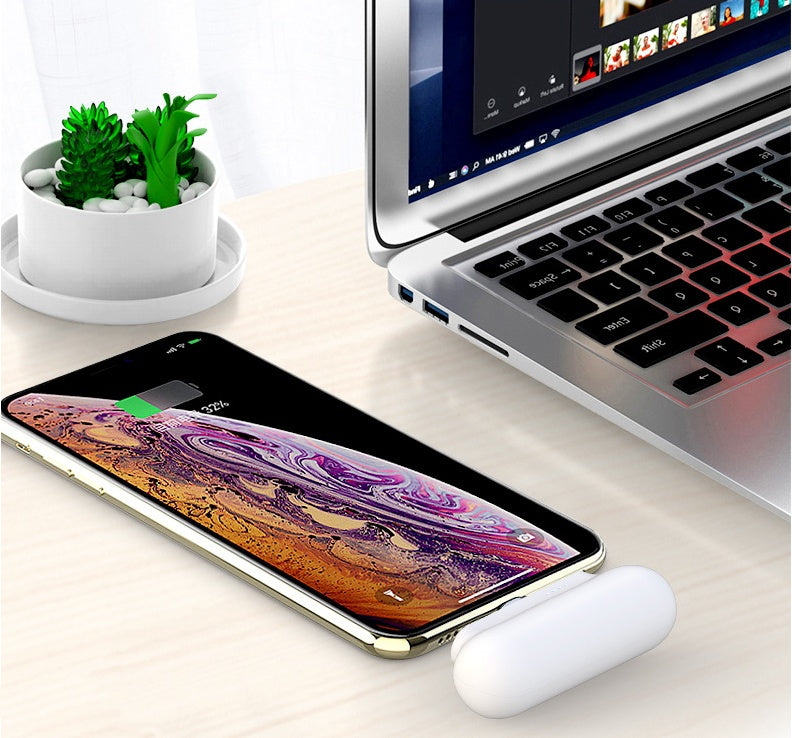 Baterie Externă Mini 2600mAh cu Încărcare Magnetică